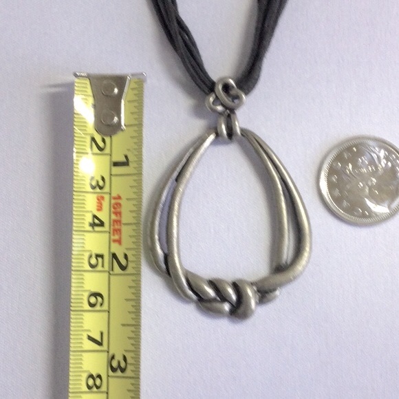 Vintage Pewter Knot Necklace - Picture 5 of 7